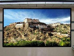 信息发布系统等于液晶显示器吗?区别在哪？
