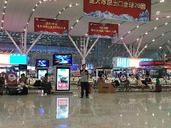 高铁车站的信息发布系统布置